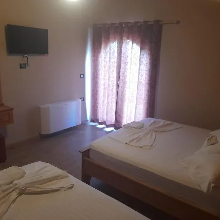 Bujtina Te Xhako Permet