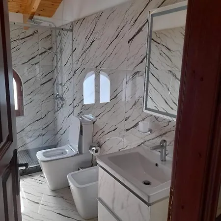 Bujtina Te Xhako *