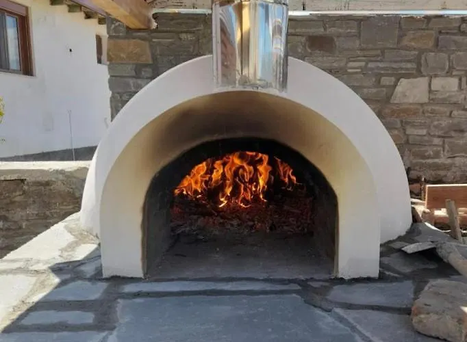 Bujtina Te Xhako Hostel