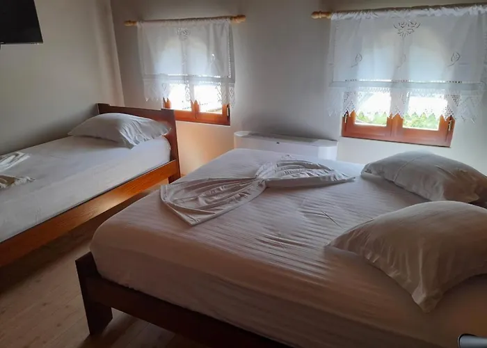 Hostel Bujtina Te Xhako